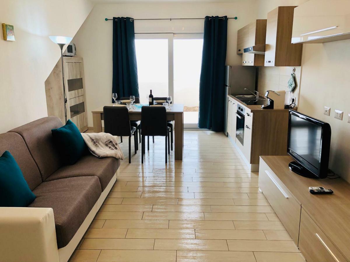 ואלדוריה Apartment Tramonto Sea-Front מראה חיצוני תמונה